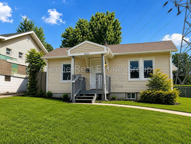 Building Photo - 8011 Ellerton Ave