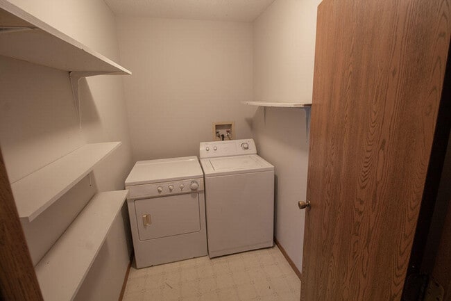 Photo - 1201 S Roseta Ave