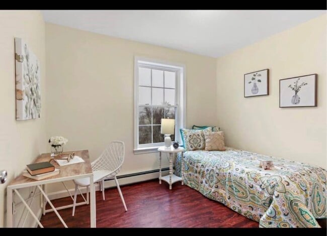 Photo - 601 Washington St