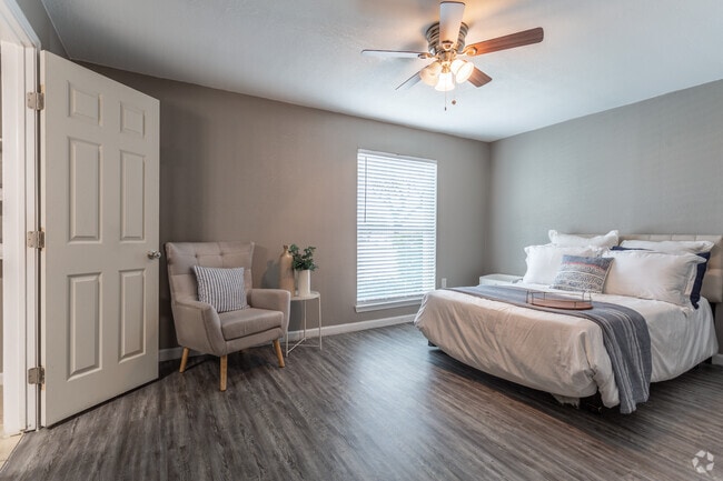 Habitación - Country Club Place Apartments