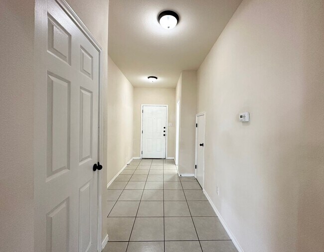 Photo - $1200 for 1500 sf. Townhome...