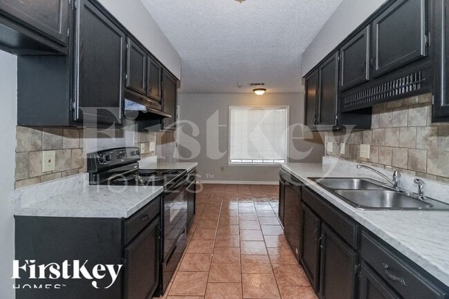 Photo - 6614 Red Birch Dr