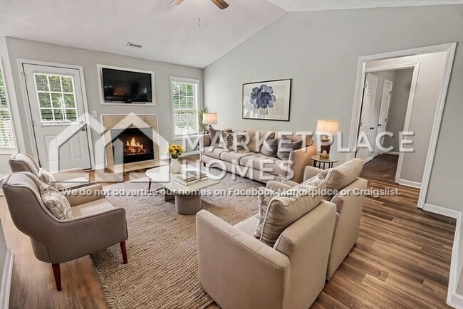 Photo - 225 Falcon Ridge Dr