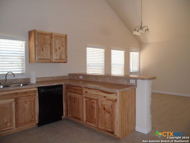 Photo - 1211 Rimrock Cv