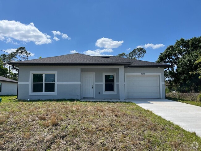 Building Photo - BRAND NEW HOME-2/2/1- GREAT LOCATION!