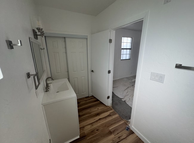 Photo - Cute Lehi rambler with tons of yard space ...