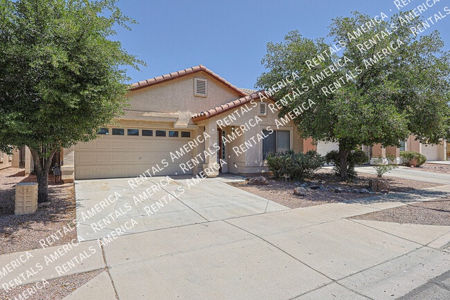 Photo - 4930 W Desert Dr