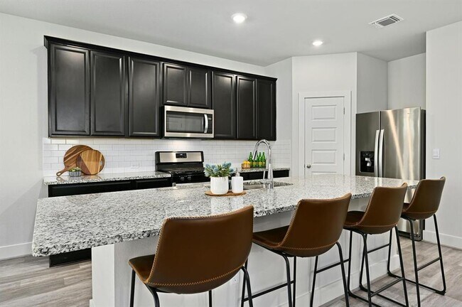 Photo - 7318 Harmony Shoals Bnd