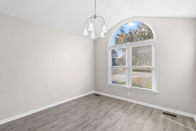 Photo - 2713 Leabrook Dr