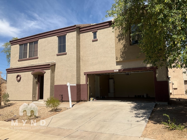 Building Photo - 7501 S 14th St Rental