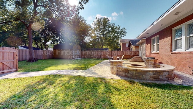 Photo - 1292 Wolfe St