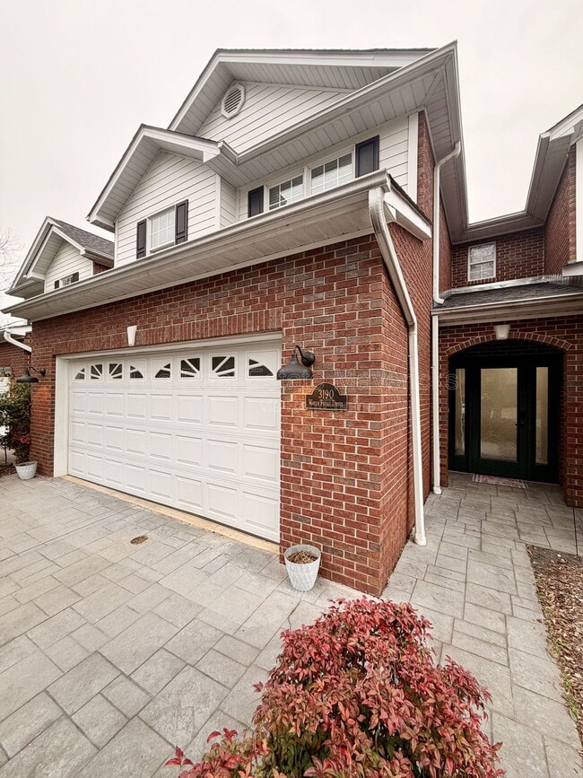 Building Photo - 3190 Waterfront Dr