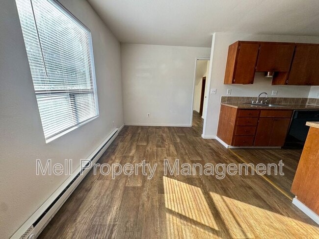 Photo - 315 S Main St Unit C