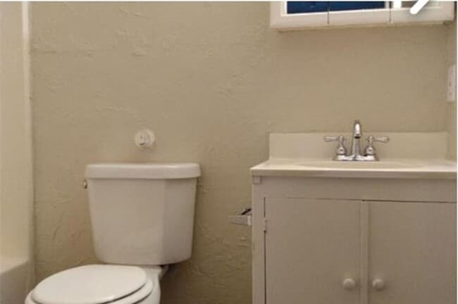 Photo - Cozy 2 Bed, 2 Bath Home in Vibrant Old Eas...