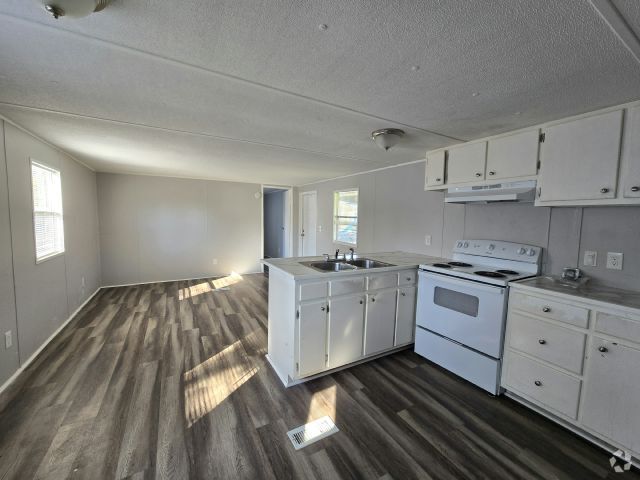 Building Photo - 1325 Wenlon Dr Rental
