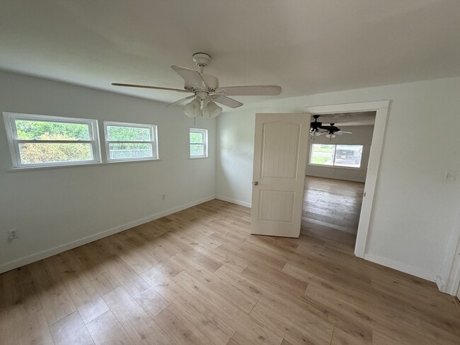 Photo - 421 N Archer St