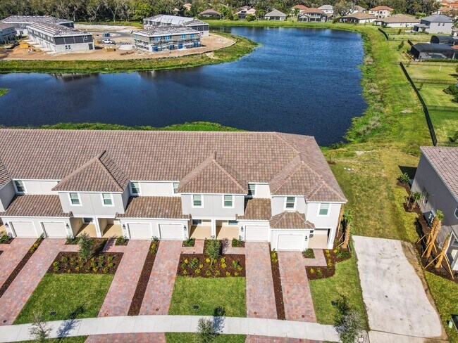 3588 Landing Net Dr