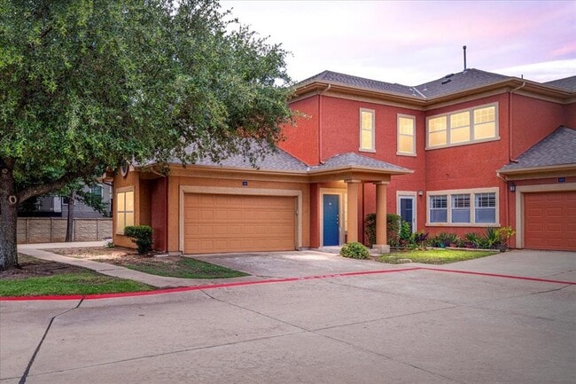Building Photo - 2900 S Lakeline Blvd Rental