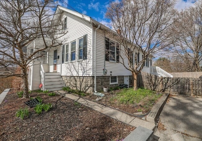 Photo - 158 Durnell Ave House