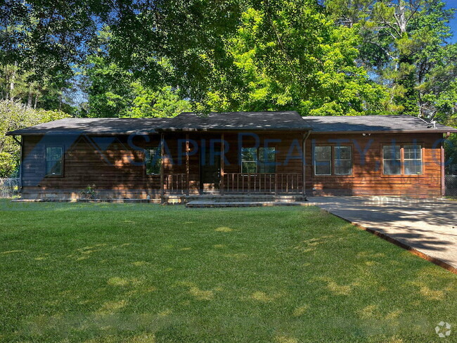 Building Photo - 106 Springwood Valley Rd Rental