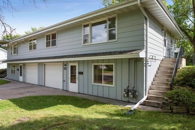 Photo - 7919 28th Ave N