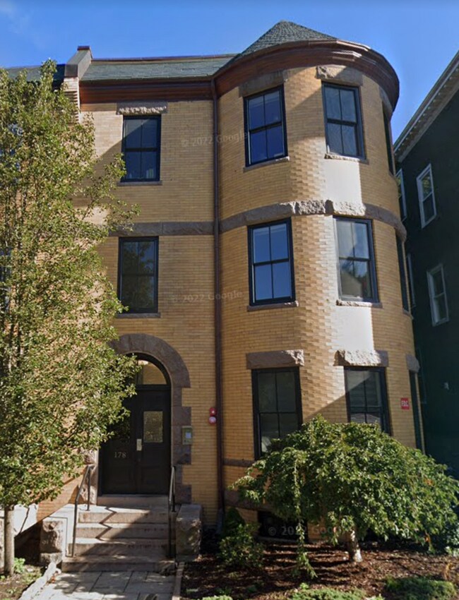 Photo - 178 Saint Alphonsus St Unit 2