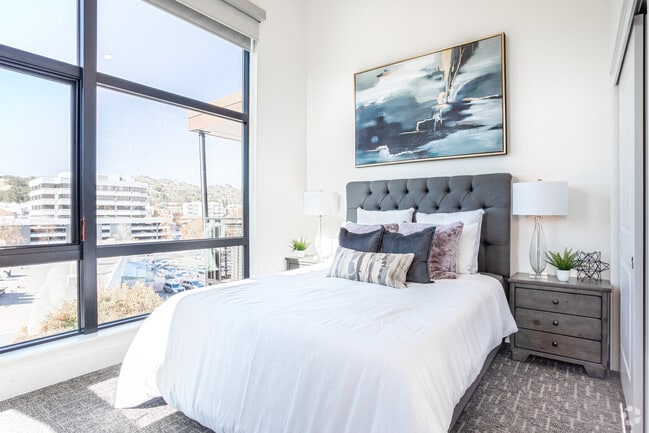 1BR,1BA-Plan E - 1716 Lofts