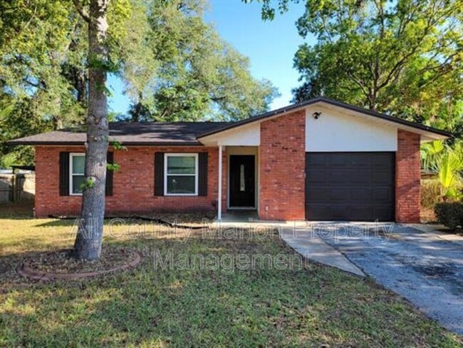 Photo - 446 Water Rd