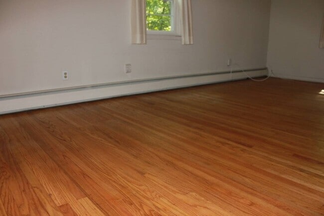 Photo - 734 Trephanny Ln