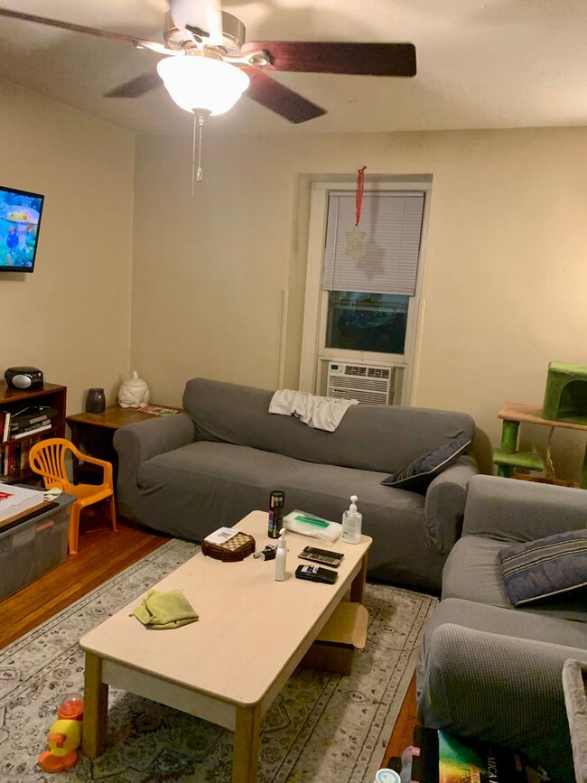 Photo - 714 S State St