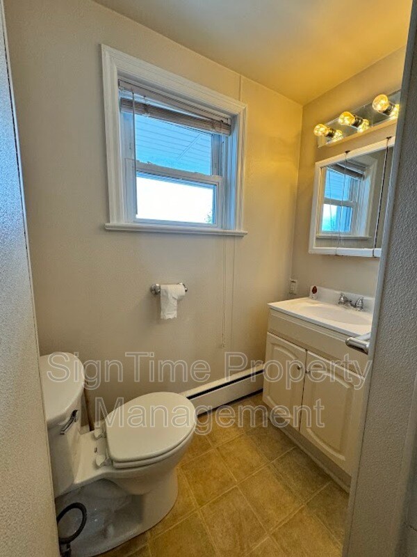 Photo - 819 Washington Ave