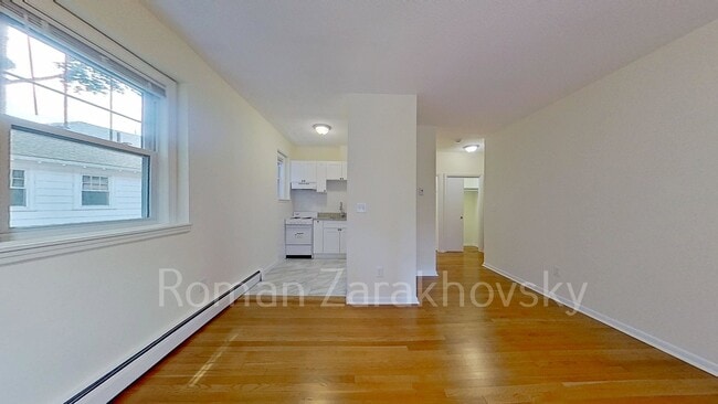 Photo - 2018 Commonwealth Ave Unit 32