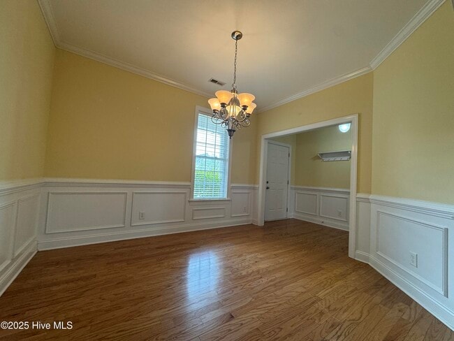 Photo - 1011 Ginger Lily Way