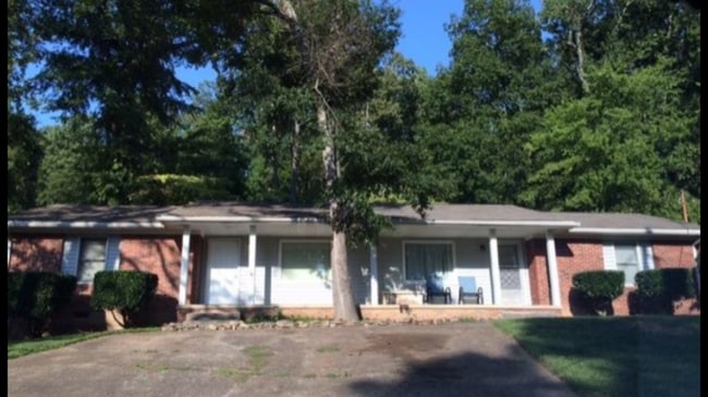 Building Photo - 7551 Leemont Dr Rental