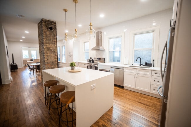 Photo - 1514 N Jackson St Apartments Unit 1514