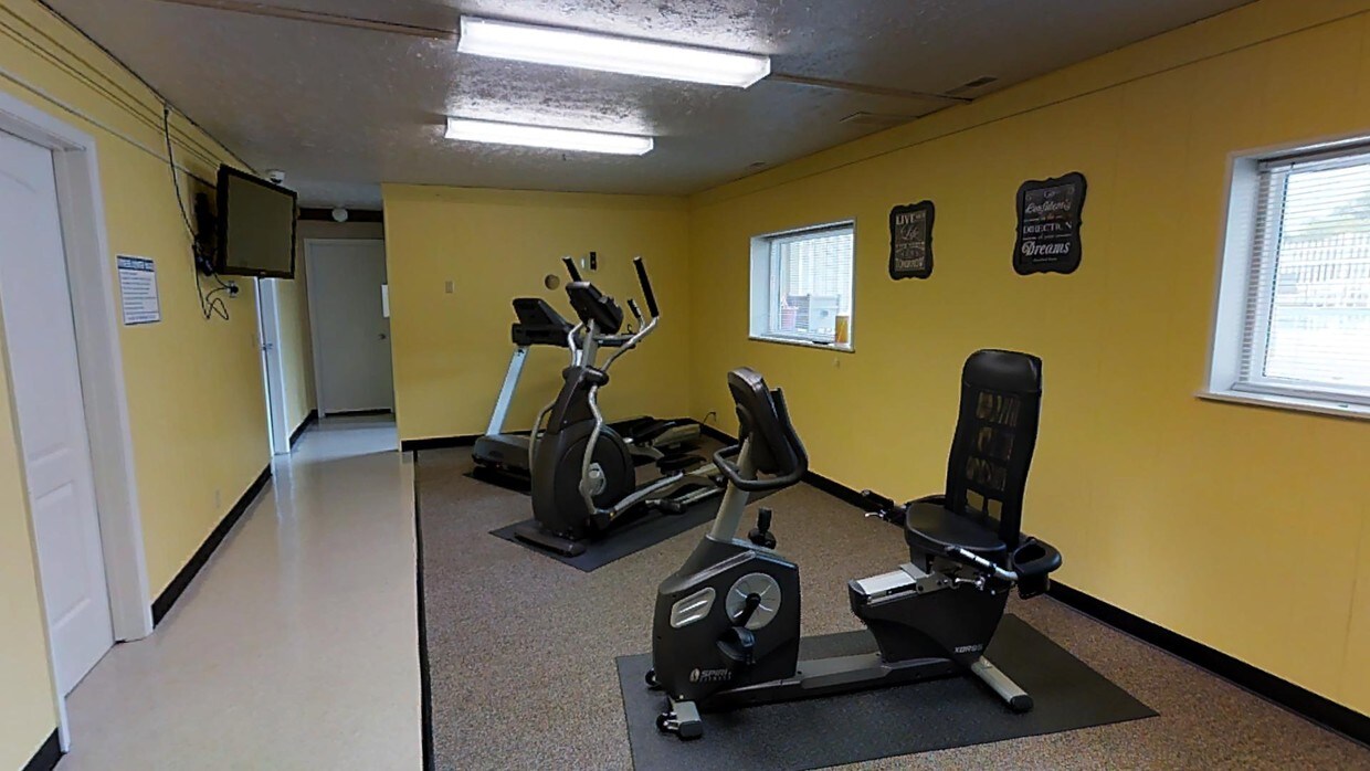 Photo - Cottonwood Apartments