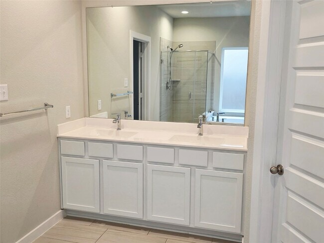 Photo - 13022 Mid Stocket Dr