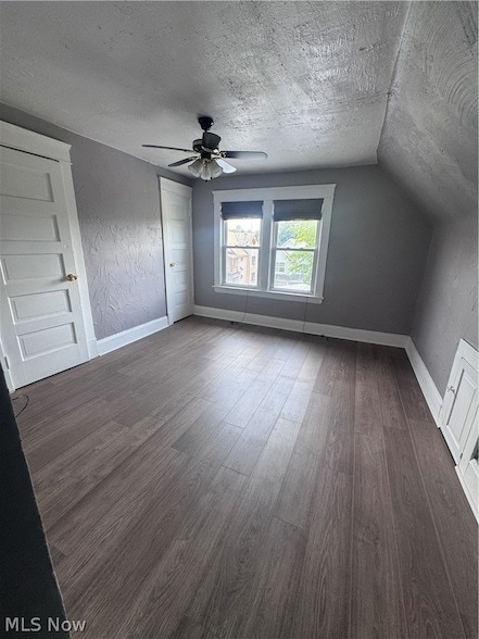 Photo - 12337 Chesterfield Ave