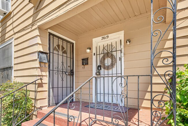 Photo - 2619 Nettleton St