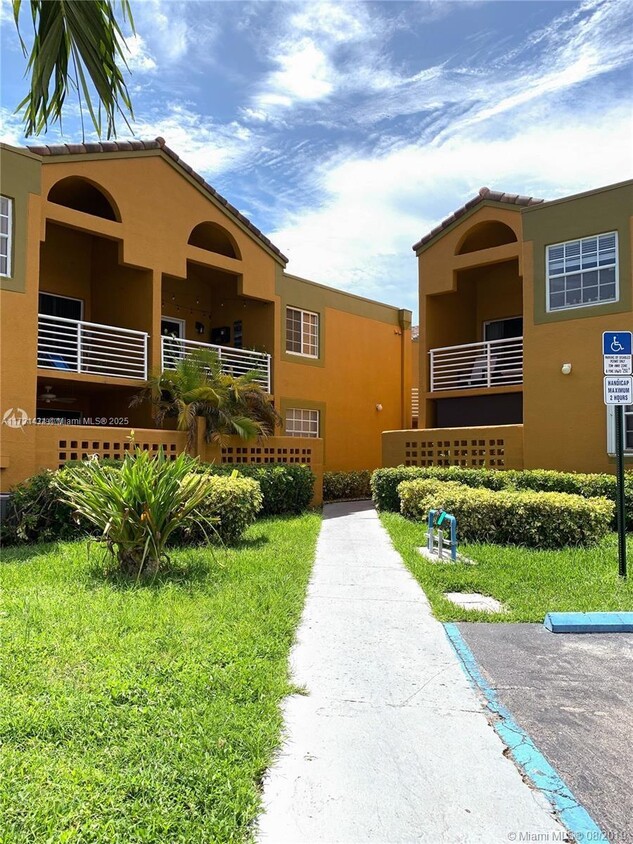 Photo - 9741 Fontainebleau Blvd (Miami, FL)