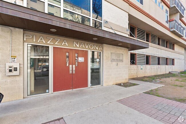 Building Photo - 711 W 26th St Unit 307 Rental