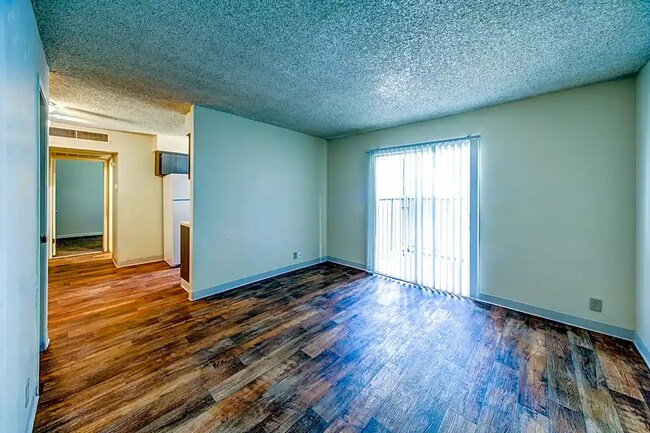 67fe692086e3f0f9293393be05517284.png - Lotus Landing Apartments