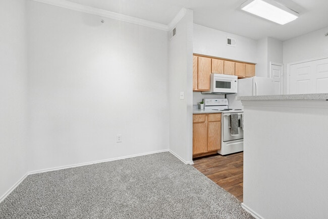 Photo - Blue Lake Villas