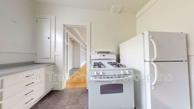 Photo - 1502 Alice St