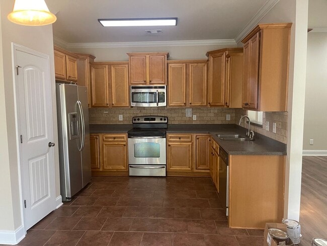 Photo - 402 Green Island Rd