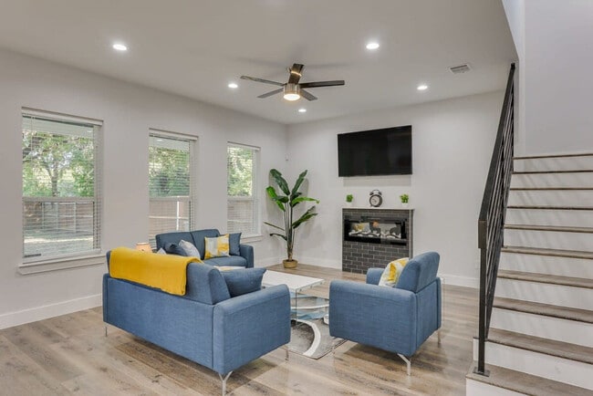 Photo - 4120 Tram Dr Unidad ID1019501P