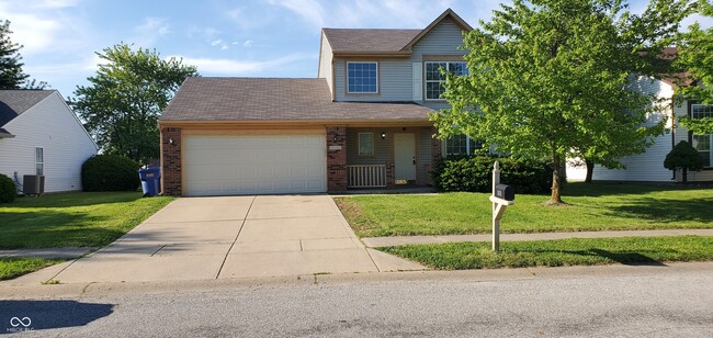 Photo - 10618 Sedgegrass Dr House