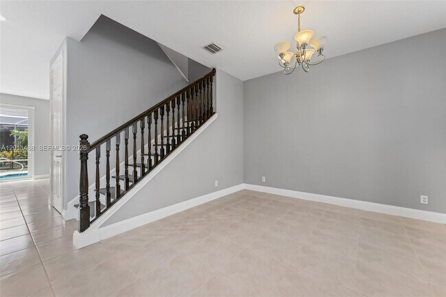 Photo - 1019 Egret Cir N