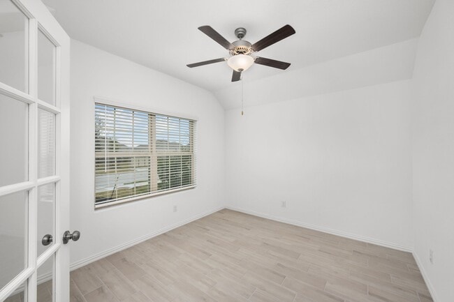 Photo - 4910 Penton Mdw Ln