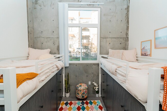 Shared Bedroom - Victory on Paseo